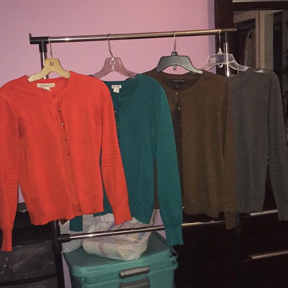 4 Cardigans for Sale (Orange, Green, Gray, Brown) - Picture 6 of 6